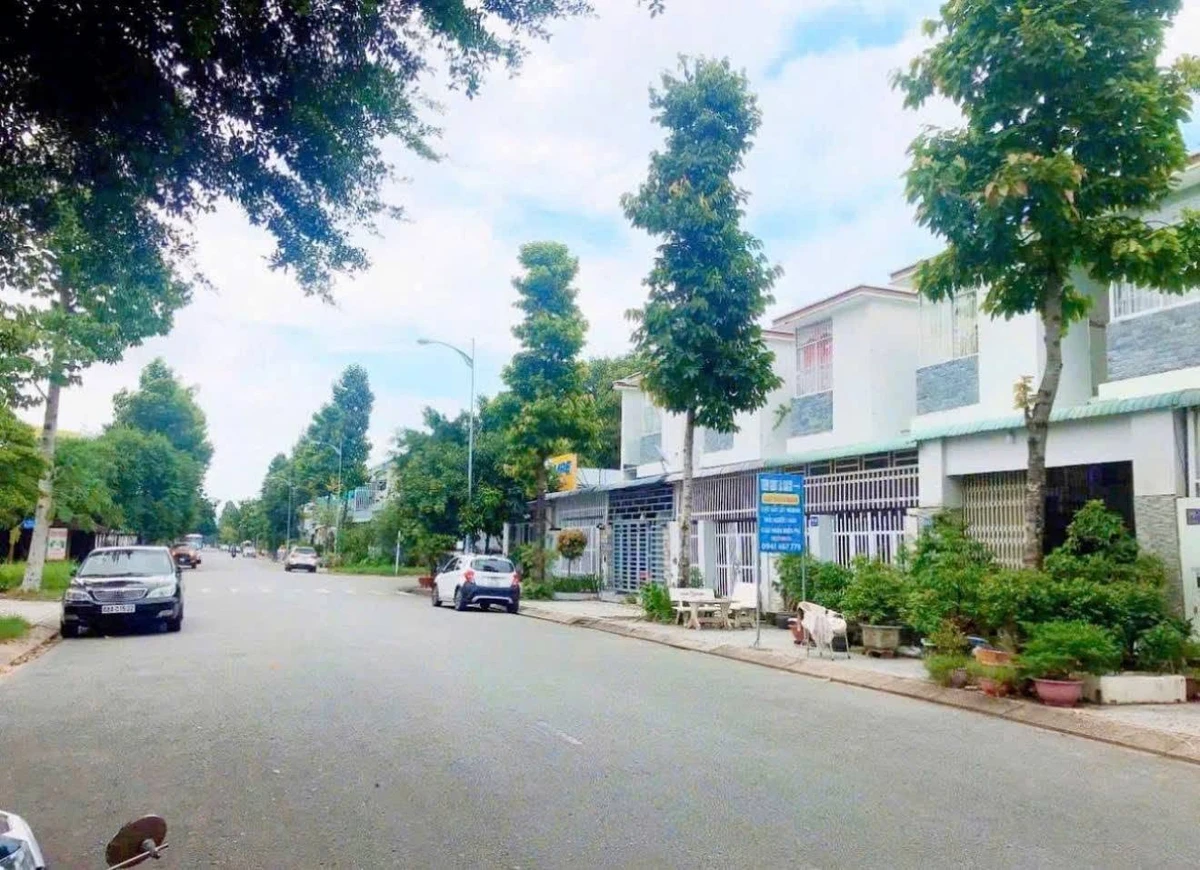 Bán nhà 1 trệt 1 lầu 3PN 100m² Phường 8 - Ảnh 1