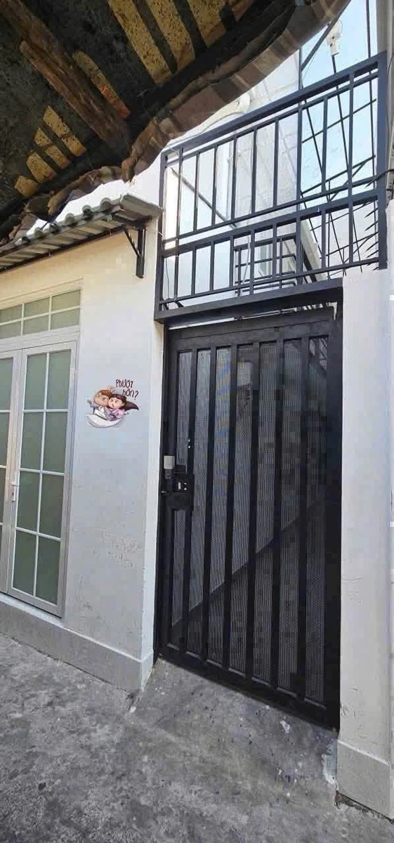 Bán nhà phố Quận 4, 68m2, 3 căn trọ, 6,99 tỷ - Ảnh 1