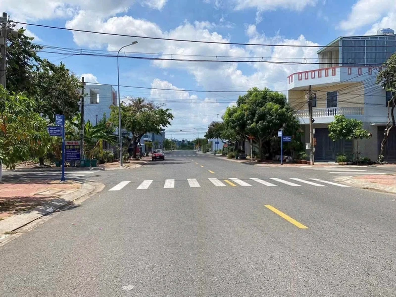 Bán đất thổ cư mặt tiền đường Chu Văn An, 5x19m, Long Tâm, TP Bà Rịa