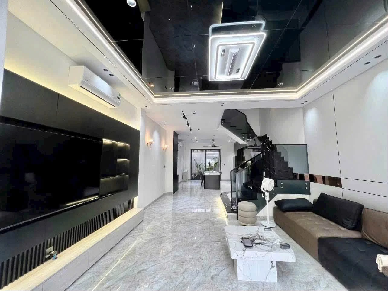 Bán nhà 3 tầng 4PN 230m2 Nhà Mỹ Gia 8.7 tỷ - Ảnh 1
