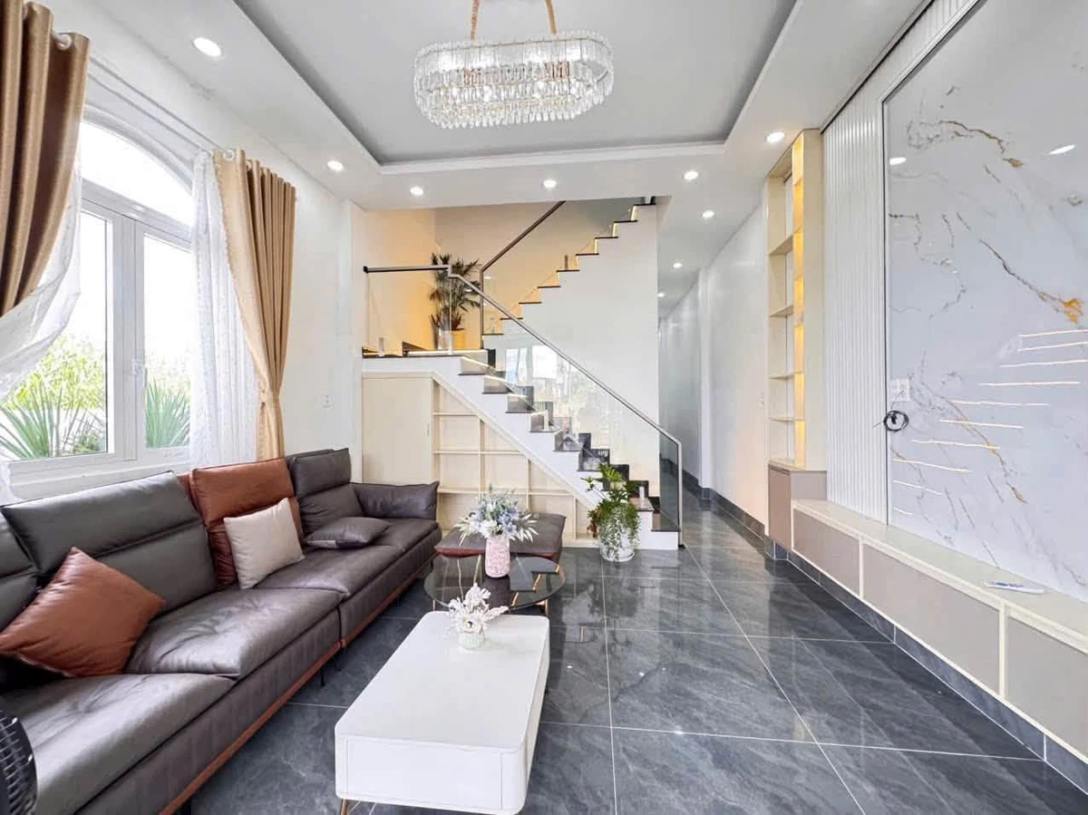 Bán nhà sân vườn 230m² tại Rạch Giá, Kiên Giang 2.69 tỷ - Ảnh thu nhỏ 4