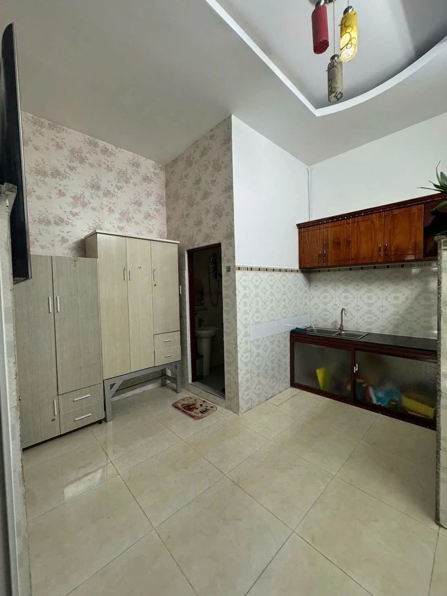 Bán nhà hẻm xe tải 1 trệt 1 lầu 51,1m2 đường Hoàng Ngân, Quận 8, giá 4,95 tỷ - Ảnh thu nhỏ 4