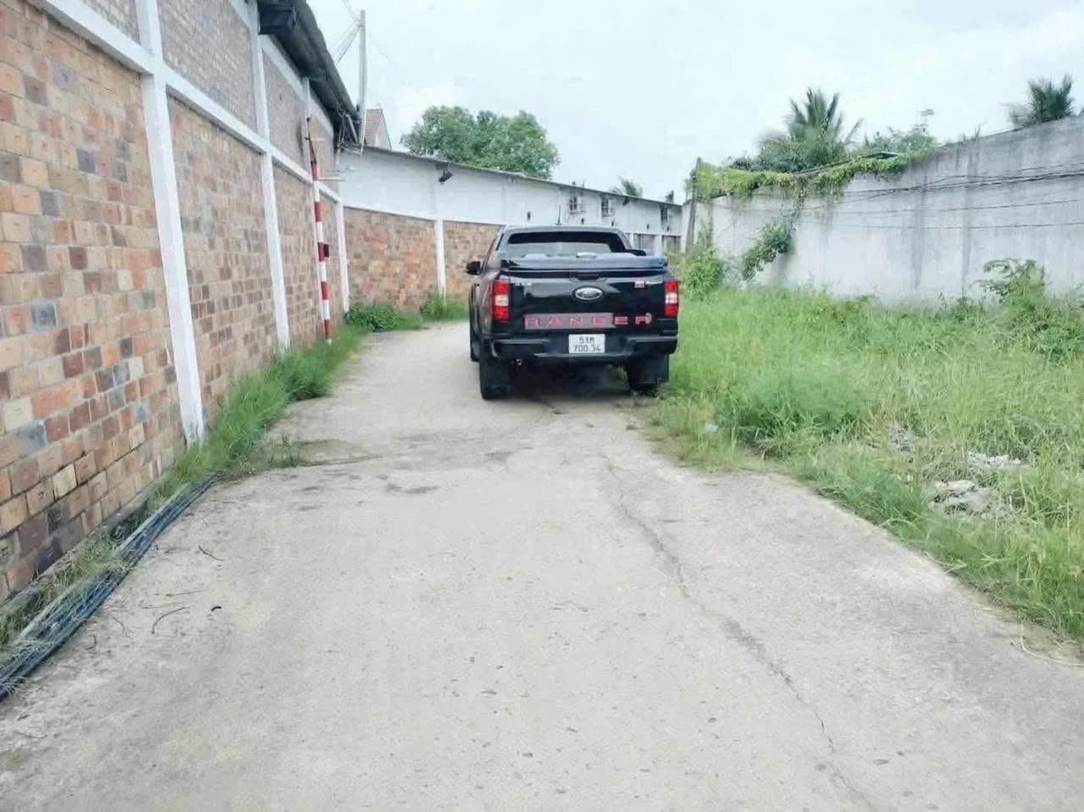 Bán đất 885m² mặt tiền hẻm Tân An Long An - Ảnh 1
