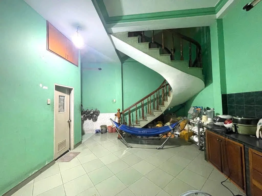 Bán nhà mặt tiền kinh doanh 162m2, 4 tầng, Nguyễn Kiệm, Gò Vấp, giá 14,99 tỷ - Ảnh thu nhỏ 4