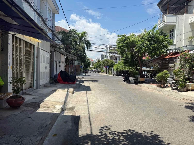 Bán đất mặt tiền Chi Lăng 116m² Nha Trang