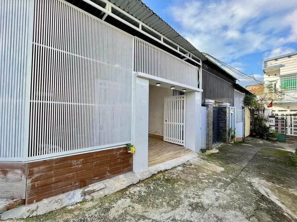 Bán dãy trọ cao cấp 5 phòng 105m² Lương Thế Vinh 3,95 tỷ - Ảnh 1