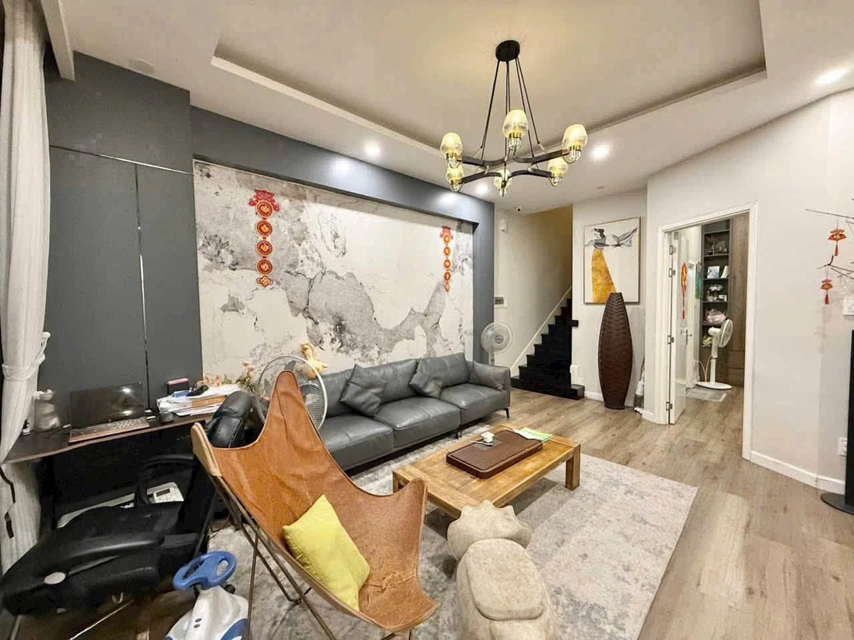 Bán nhà hẻm xe tải 1 trệt 2 lầu 4PN, DTS 200m2, 7,9 tỷ, Linh Đông, Thủ Đức - Ảnh thu nhỏ 5