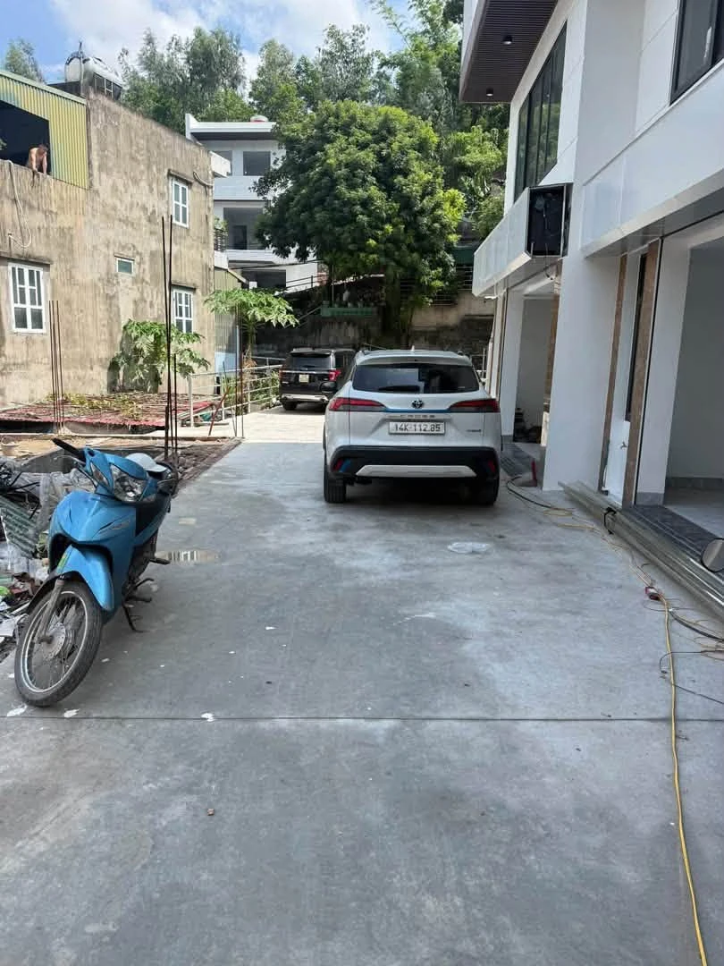 Bán nhà 4 tầng 54m2 hơn 3 tỷ Cao Thắng Quận 1 - Ảnh thu nhỏ 2
