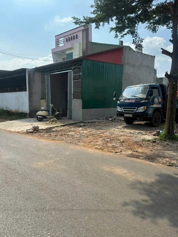 Bán nhà mặt tiền Hoàng Văn Thụ 60m2, 4 phòng ngủ, 8 tỷ 8xxtr