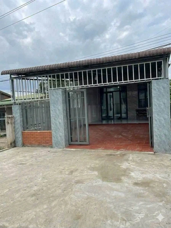 Bán đất mặt tiền Phan Đình Phùng 5x20m, Quảng Ngãi nhahemotogovap