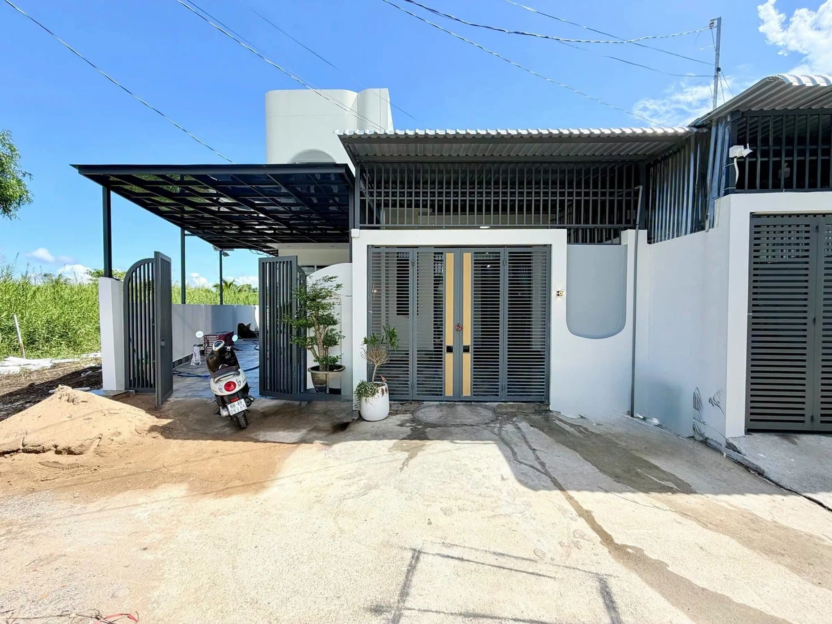 Bán nhà hẻm 5m ô tô 4,5x24m, 3 phòng ngủ, giá 1 tỷ 650 triệu tại Rạch Giá - Ảnh 1