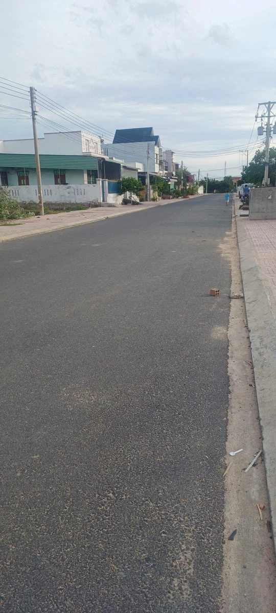 Bán đất 120m² có sổ đỏ Xã Liên Hương Lâm Đồng 1 tỷ 580 triệu - Ảnh thu nhỏ 2