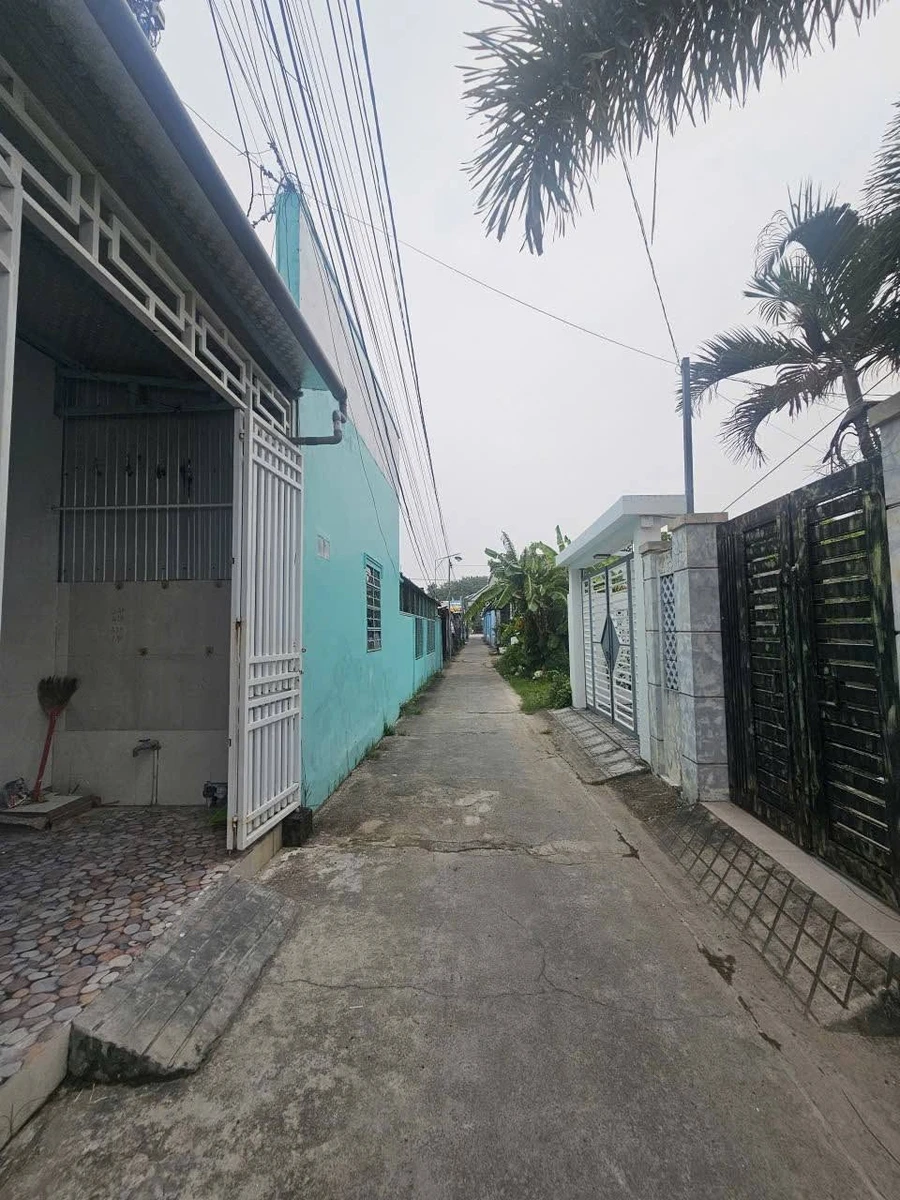 Bán nhà hẻm 40m² 2 phòng ngủ đường Quang Trung, Rạch Giá - Ảnh 1
