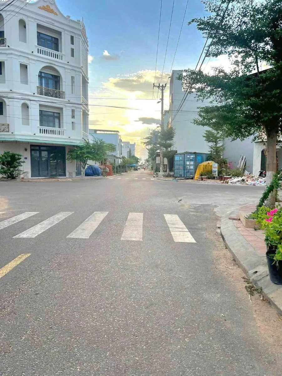 Bán 2 lô đất mặt tiền Hà Thanh Quy Nhơn 44m² và 42m² - Ảnh 1