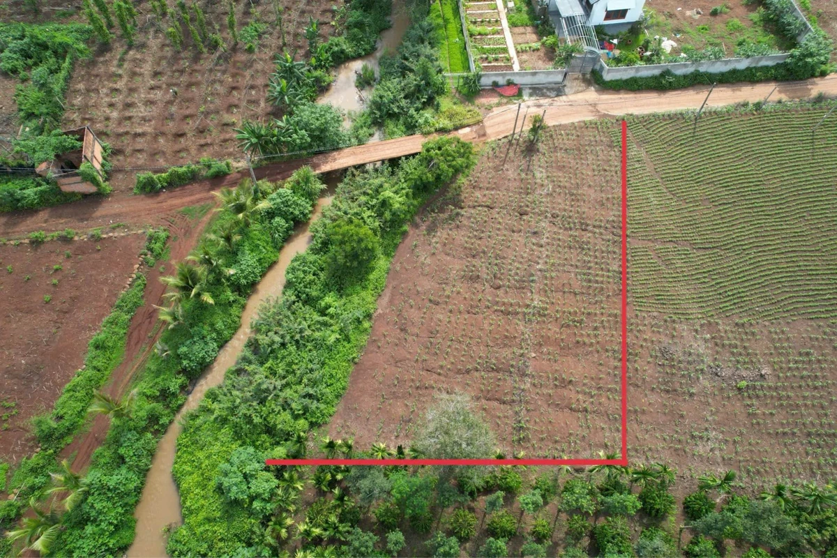 Bán đất sào view suối gần Hồ Ea Kao 1000m² - Ảnh thu nhỏ 2