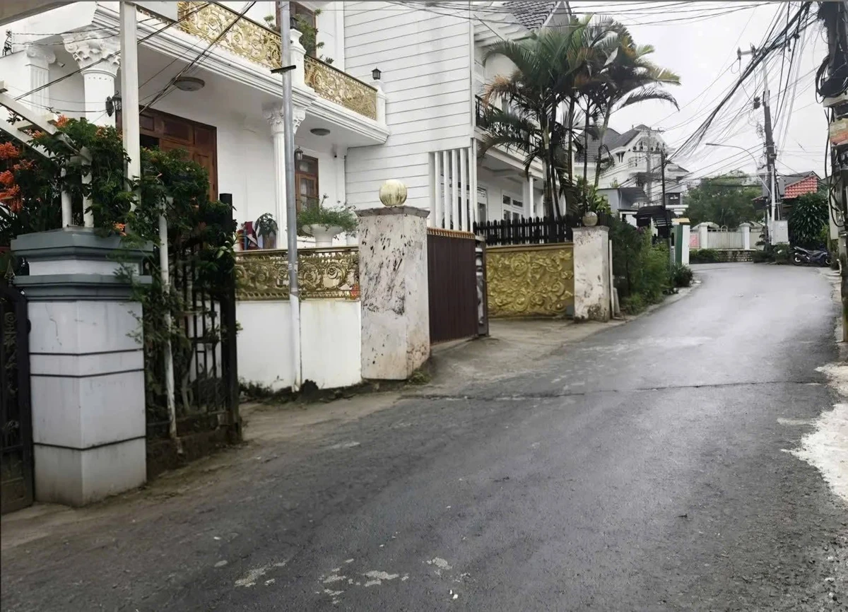 Bán nhà 2 mặt tiền 372,9m² đường Lữ Gia, Phường Lâm Viên, Đà Lạt giá 13 tỷ - Ảnh thu nhỏ 3