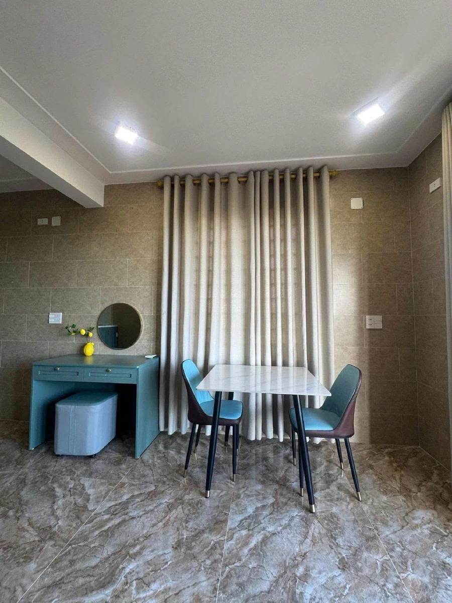 Bán nhà 5 tầng có thang máy mặt tiền Nguyễn Tất Thành Hội An 9 tỷ - Ảnh thu nhỏ 5