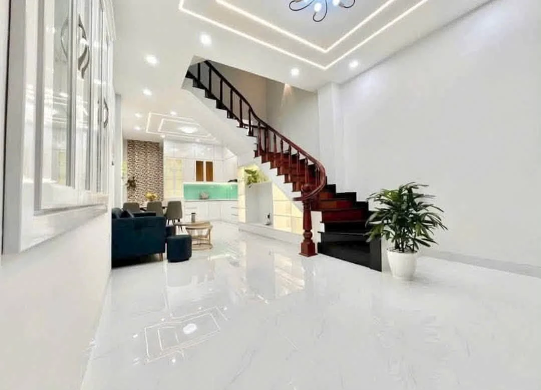 Bán nhà 3 tầng 53m² hẻm 145 Hoàng Hoa Thám, Phường 2, Vũng Tàu giá 8,7 tỷ - Ảnh thu nhỏ 2