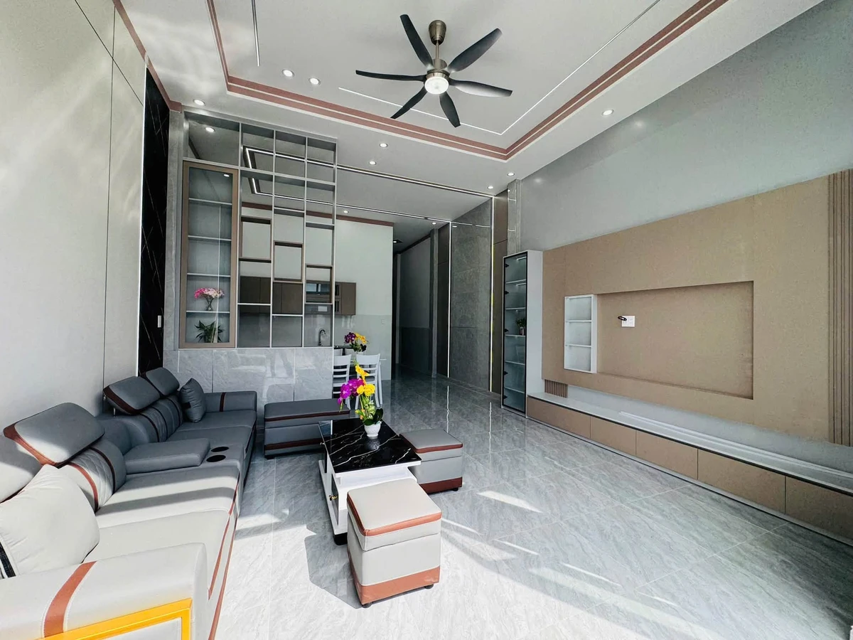 Bán nhà 5x20 (100m2) 2 phòng ngủ, sân ô tô tại Tân Định, Bến Cát, Bình Dương - Ảnh thu nhỏ 3