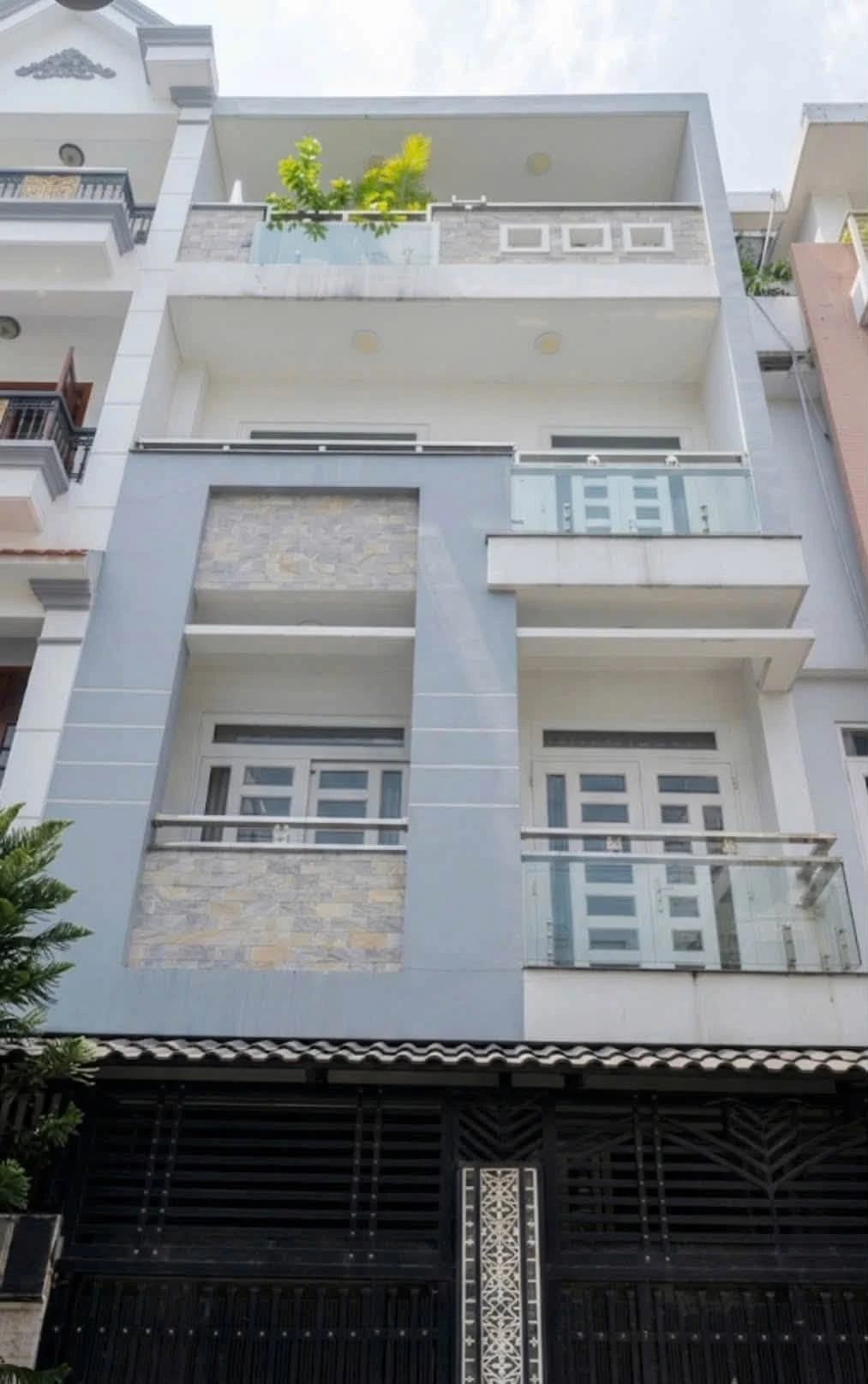 Bán nhà 4 tầng hẻm ô tô 69m2 đường Tây Thạnh, Tân Phú, nhỉnh 9 tỷ - Ảnh 1