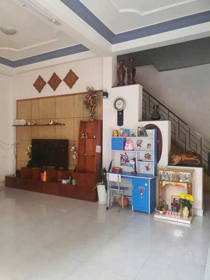 Bán nhà hẻm 48 Hùng Vương, 138m², Quận 1 - Ảnh thu nhỏ 2
