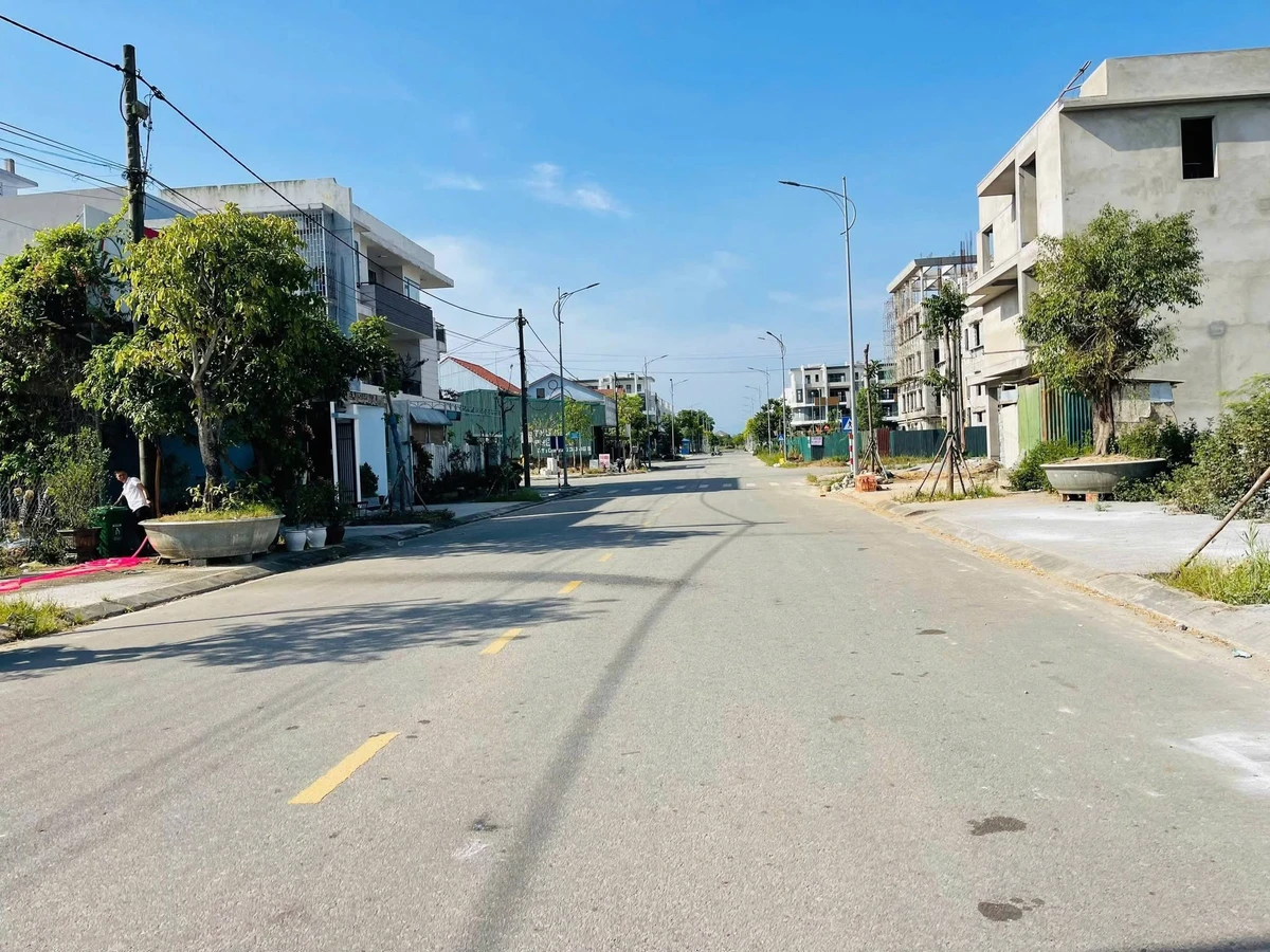 Bán lô góc đất 100m² KQH Hoàng Quốc Việt trung tâm TP Huế - Ảnh thu nhỏ 3