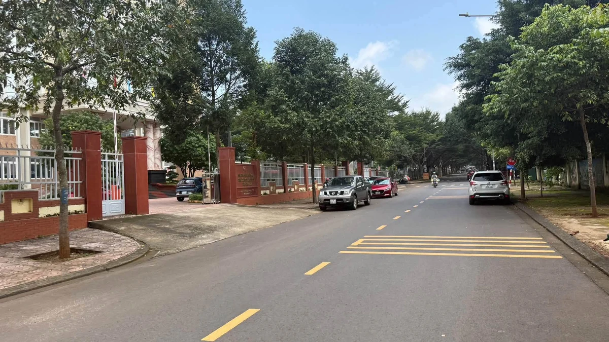 Bán đất mặt tiền Văn Tiến Dũng Buôn Ma Thuột, 240m² - Ảnh thu nhỏ 5