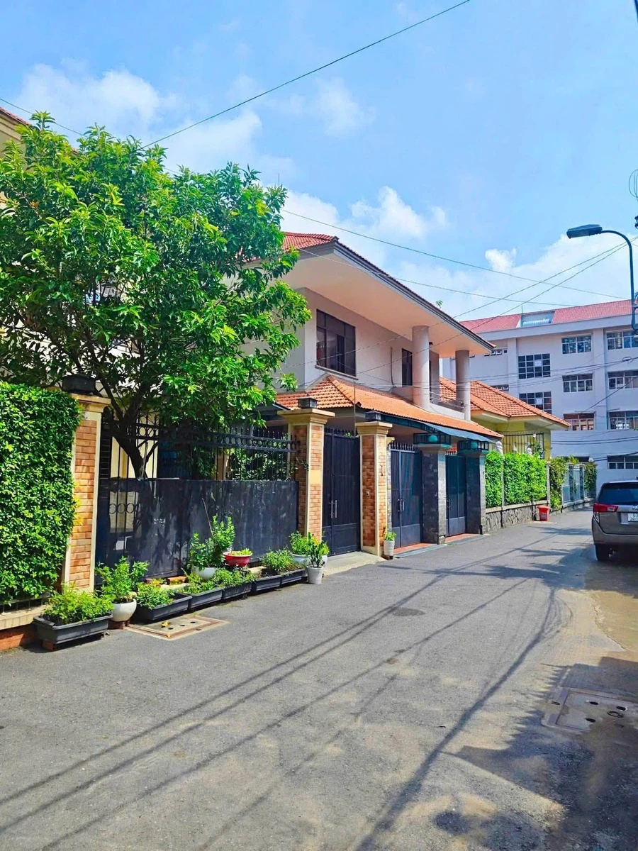 Bán biệt thự Nguyễn Ư Dĩ, 340m2, 80 tỷ, Quận 2 - Ảnh thu nhỏ 2