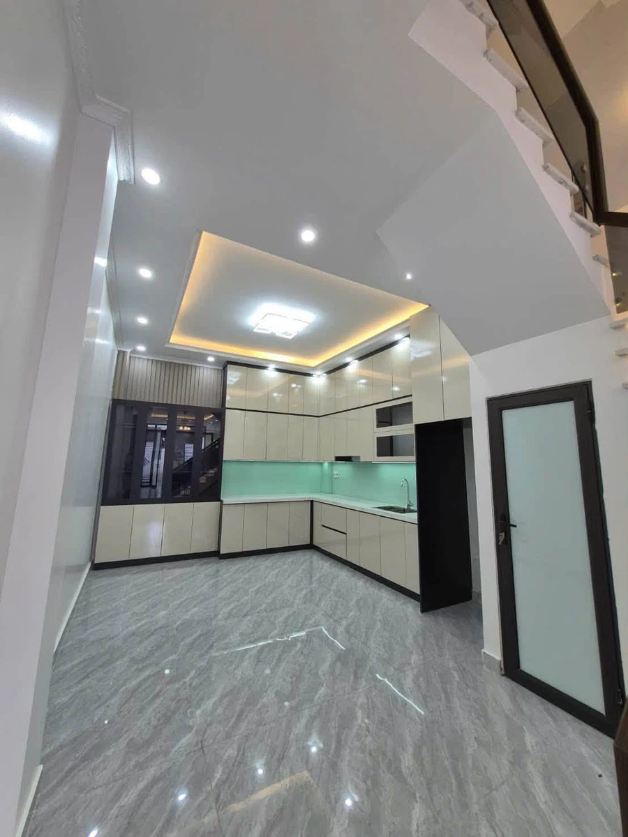 Bán nhà 4 tầng 64m2 gần ngã 6 Quán Trữ, giá 3 tỷ - Ảnh thu nhỏ 3