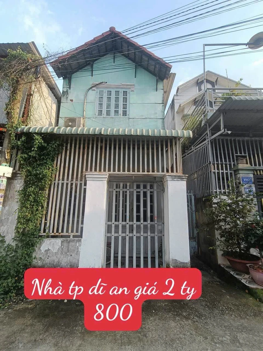 Bán nhà 90m² gần trường học, chợ Dĩ An - Ảnh 1