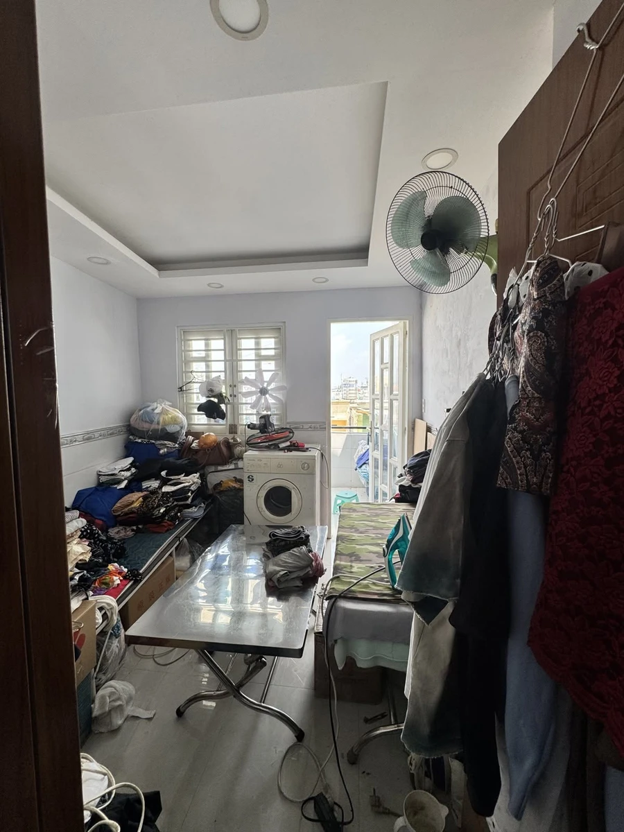Bán nhà hẻm xe hơi Lạc Long Quân, Quận 11, 32m², 5 tầng, 4PN, nhỉnh 5 tỷ - Ảnh thu nhỏ 3