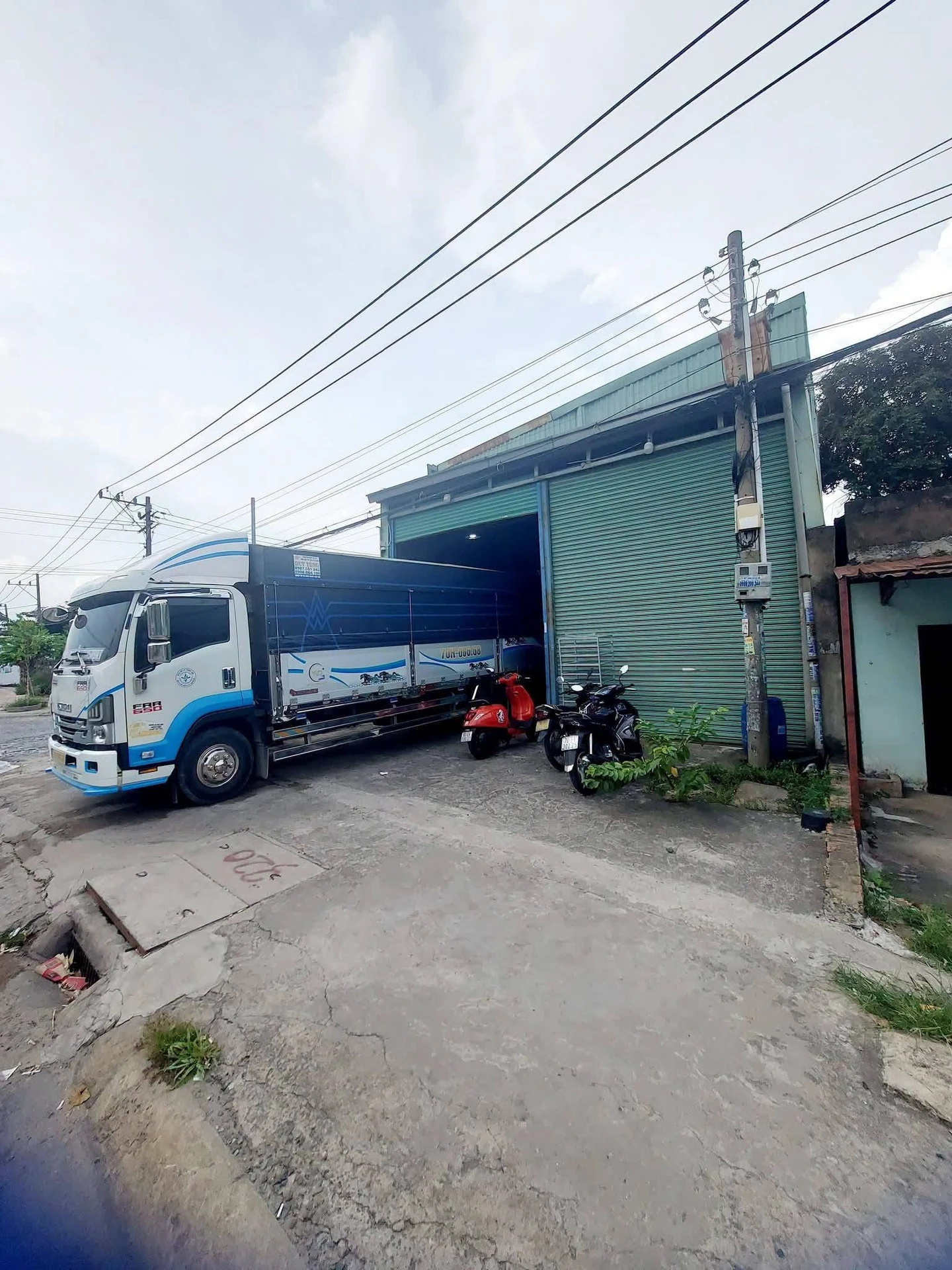 Bán kho mặt tiền ĐT743 phường Dĩ An, 856m², giá hơn 16 tỷ - Ảnh 1