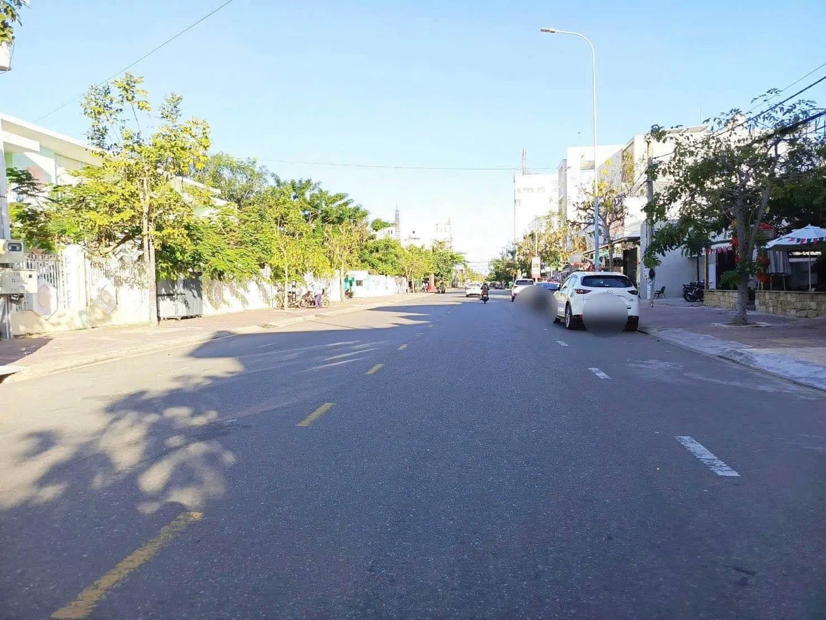 Bán lô đất 200m2 mặt tiền Phạm Hùng, Phú Thủy - Ảnh thu nhỏ 2