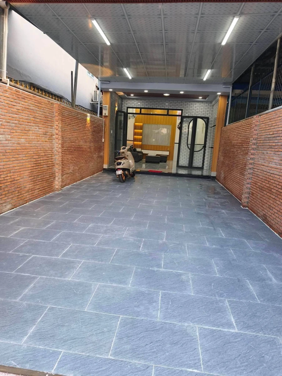 Bán nhà mặt tiền Trung Đông 5, Hóc Môn, 254m2, 3PN, 4.66 tỷ - Ảnh 1