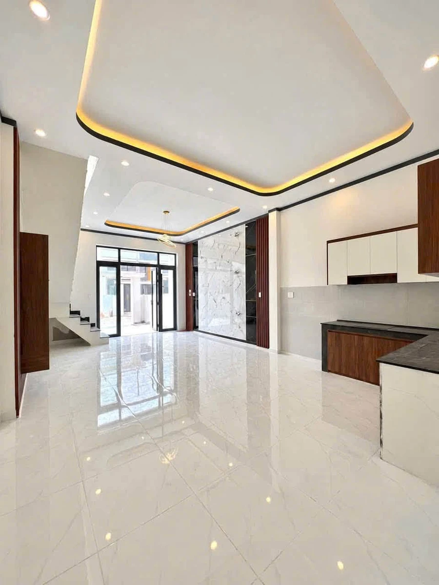Bán nhà lầu 5x18 (90m²) Hương Lộ 15, Tân Triều, giá 1 tỷ 780 triệu - Ảnh thu nhỏ 4