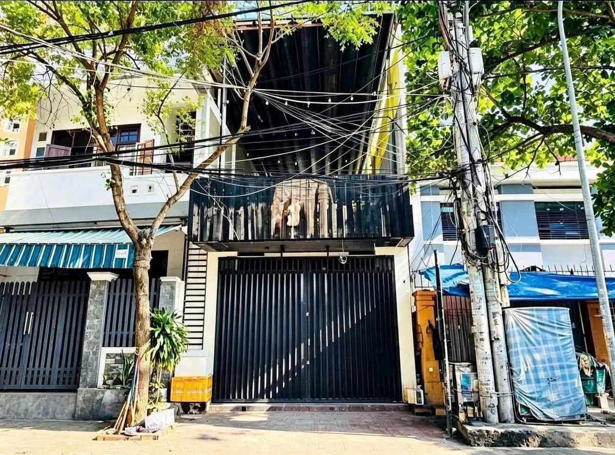 Bán nhà 2 tầng mặt tiền Thi Sách Nha Trang 70m² 8,6 tỷ - Ảnh 1