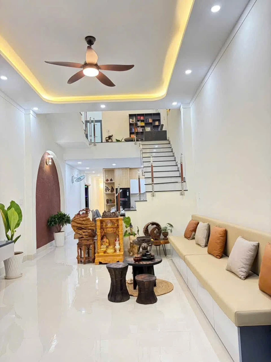 Bán nhà 3PN 96m² hẻm oto Trần Quý Cáp 3 tỷ 600 - Ảnh thu nhỏ 2