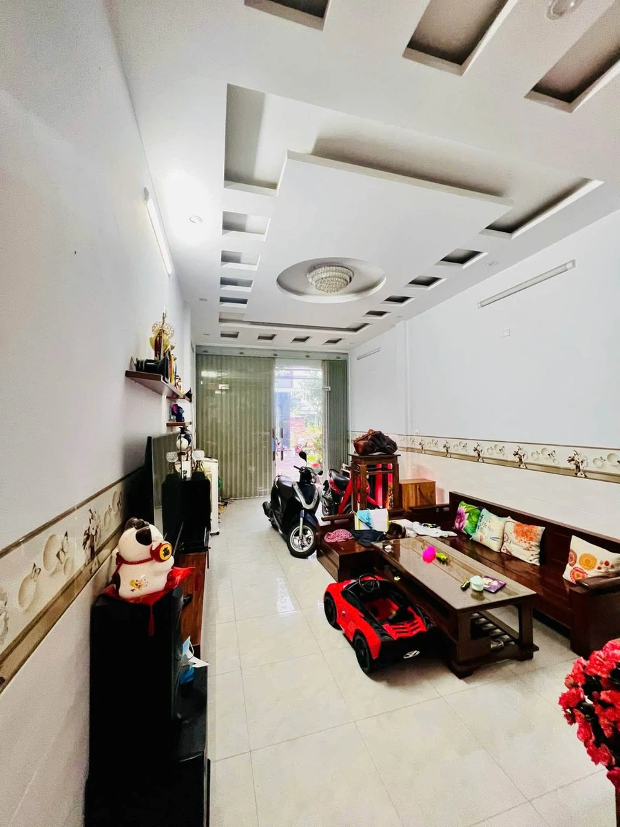 Nhà mặt tiền 60m2, 3 PN, 4 tầng gần cầu Lê Thanh Nghị, Quy Nhơn - Ảnh thu nhỏ 3