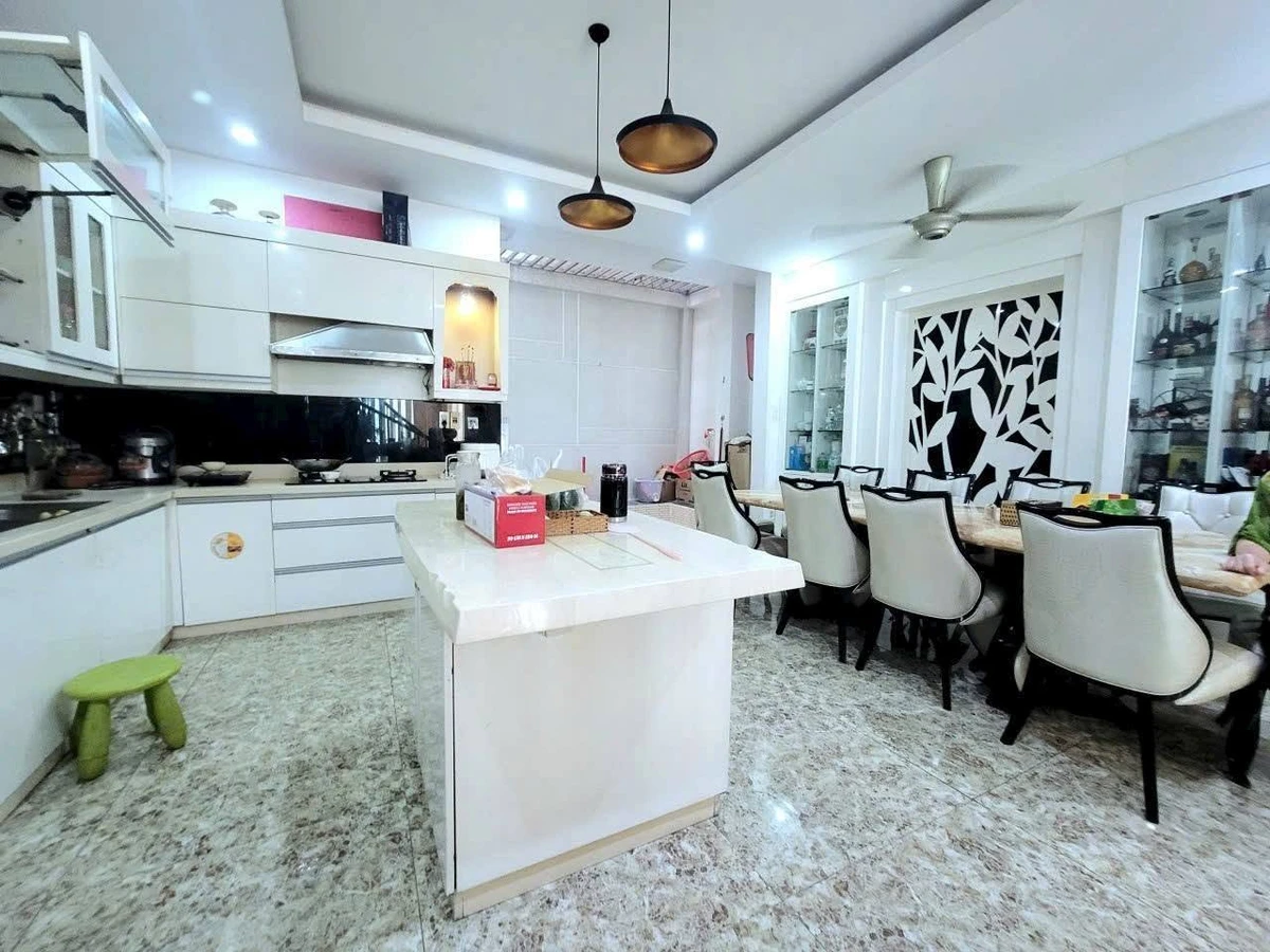 Bán nhà 6PN, 145m² sân thượng, Phường 17 Gò Vấp, 12.5 tỷ - Ảnh thu nhỏ 3