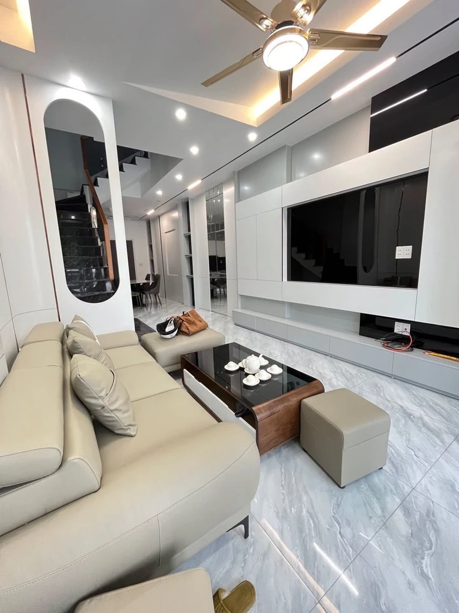 Bán nhà phố 3 tầng 56m2 mặt tiền Trương Văn Lực, Hải Phòng 3.35 tỷ - Ảnh 1