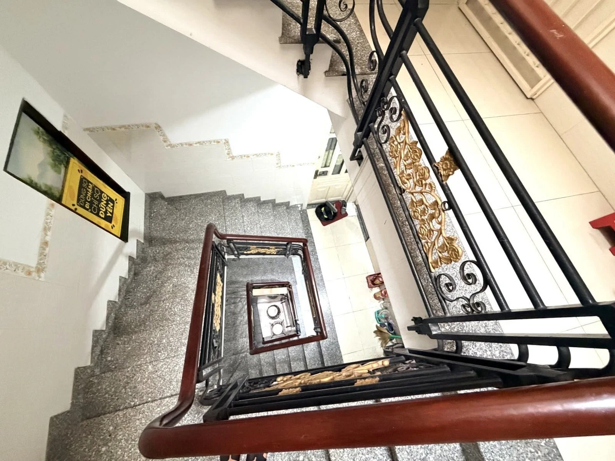 Bán nhà 5 tầng 103m² 14 phòng Phạm Văn Bạch Tân Bình 11.8 tỷ - Ảnh thu nhỏ 3