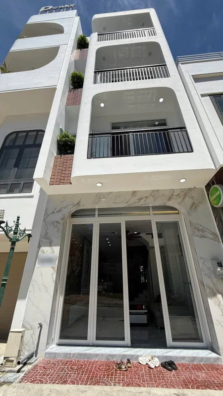Nhà bán 4 tầng full nội thất K1 Phan Rang 186m²