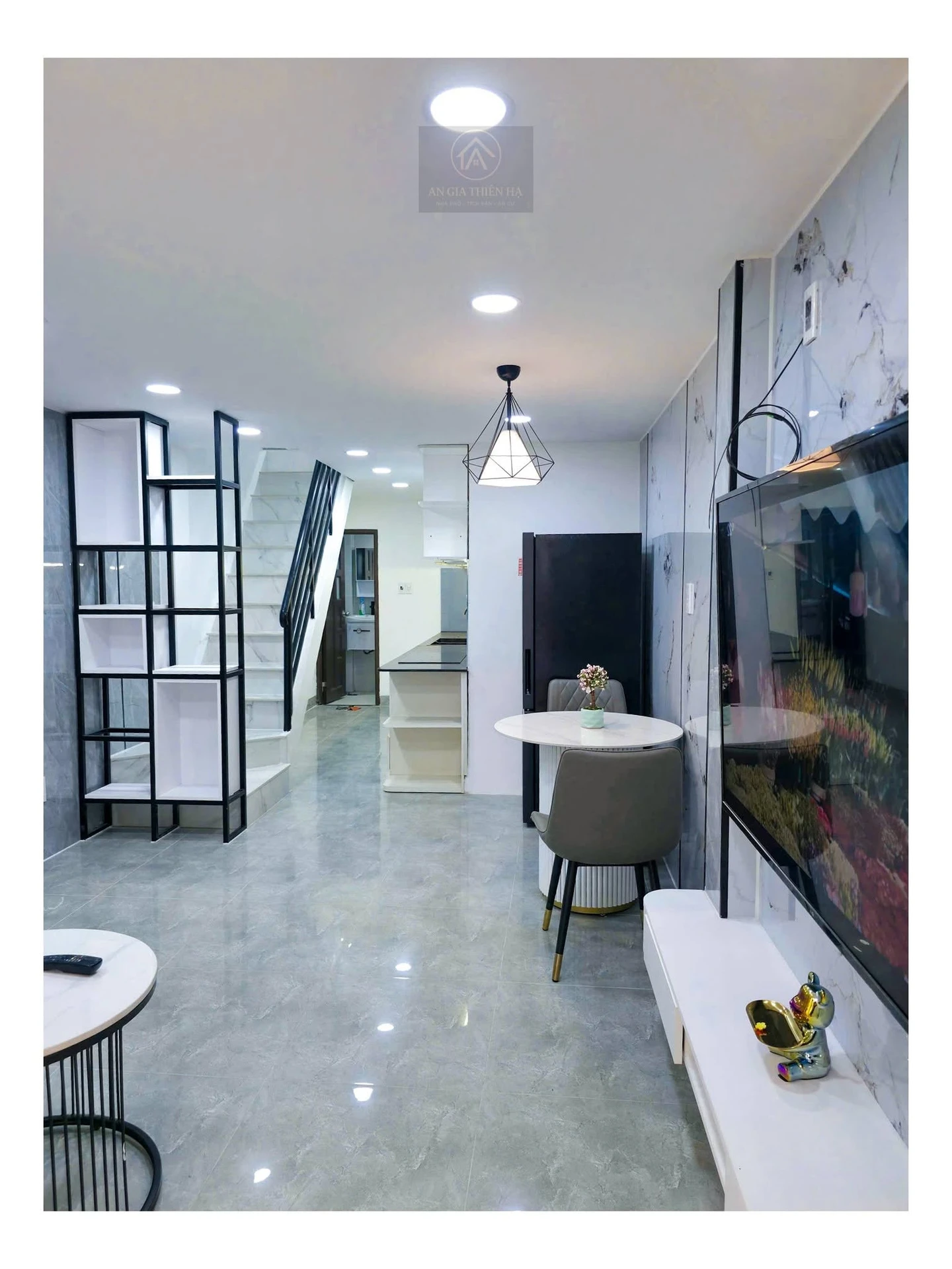 Bán nhà phố 3 tầng 38m² Q1 giá 6 tỷ - Ảnh 1