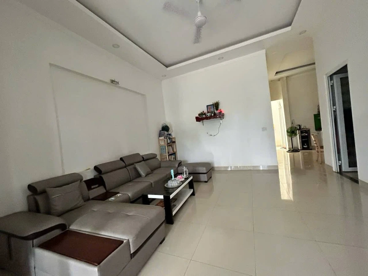 Bán nhà 120 m2 đường Phạm Ngũ Lão, 3 PN, 1,1 tỷ - Ảnh thu nhỏ 3