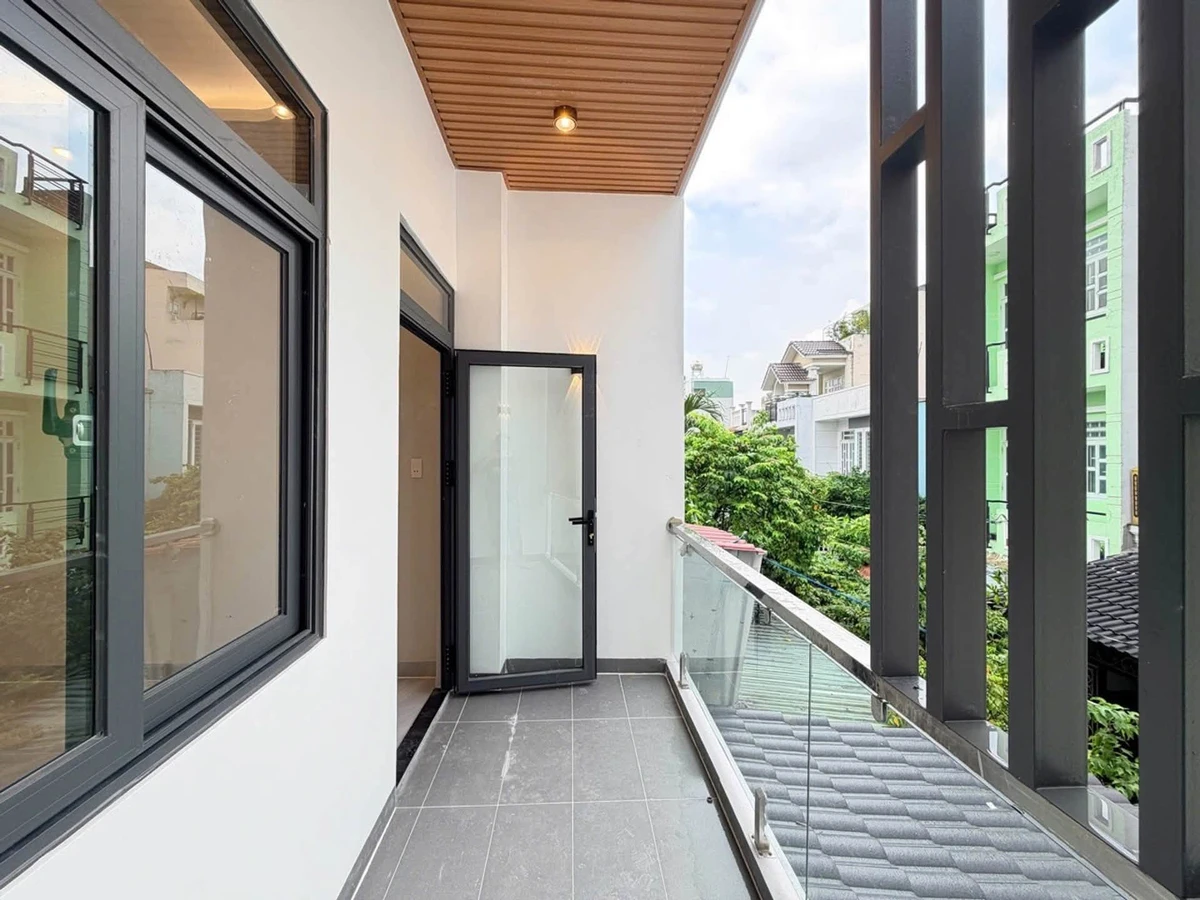 Bán nhà 80m2 hẻm xe hơi gần Aeon Tân Phú, 4 phòng ngủ - Ảnh thu nhỏ 4