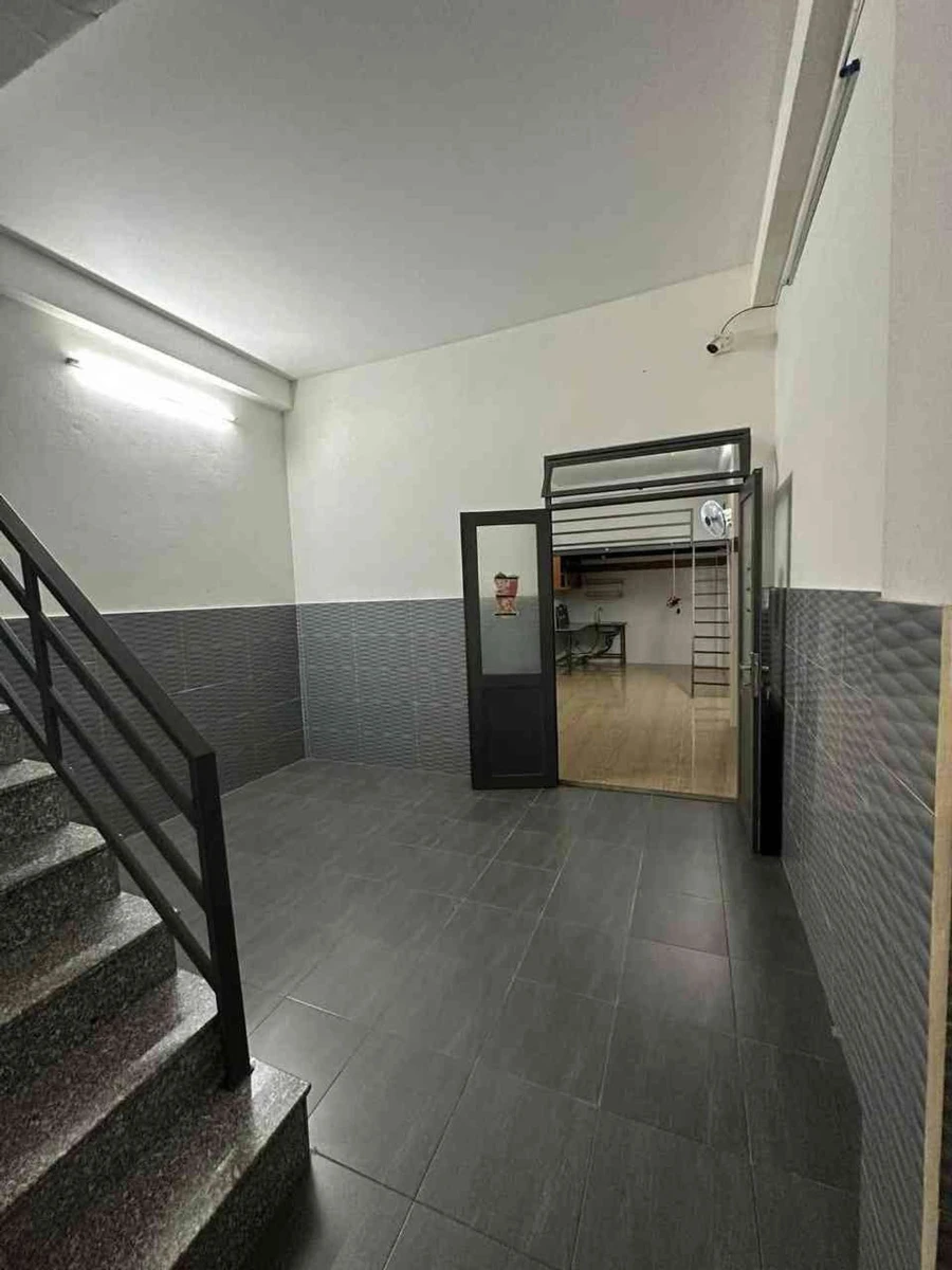 Bán tòa căn hộ 4,5 tầng 13 phòng 94m² Đà Nẵng 7 tỷ - Ảnh thu nhỏ 2