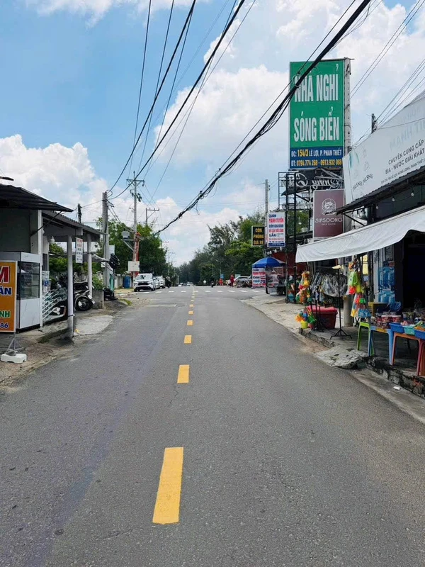 Bán đất mặt tiền Lê Lợi Phan Thiết, 126,7 m2, 7,7 tỷ
