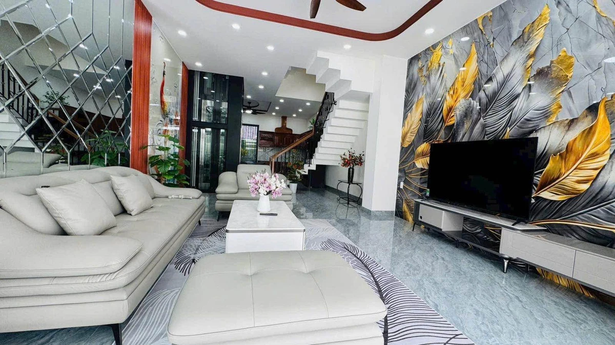 Bán nhà 3 tầng 100m2 có thang máy KĐT Hà Quang 2, Nha Trang giá 11,35 tỷ - Ảnh thu nhỏ 2