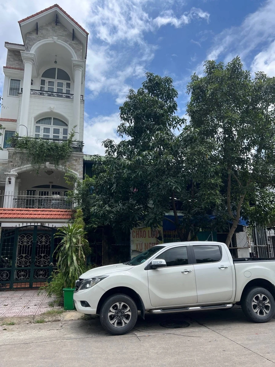 Bán nhà dãy trọ 111m² 12 phòng ngủ Dĩ An 12 tỷ - Ảnh thu nhỏ 3