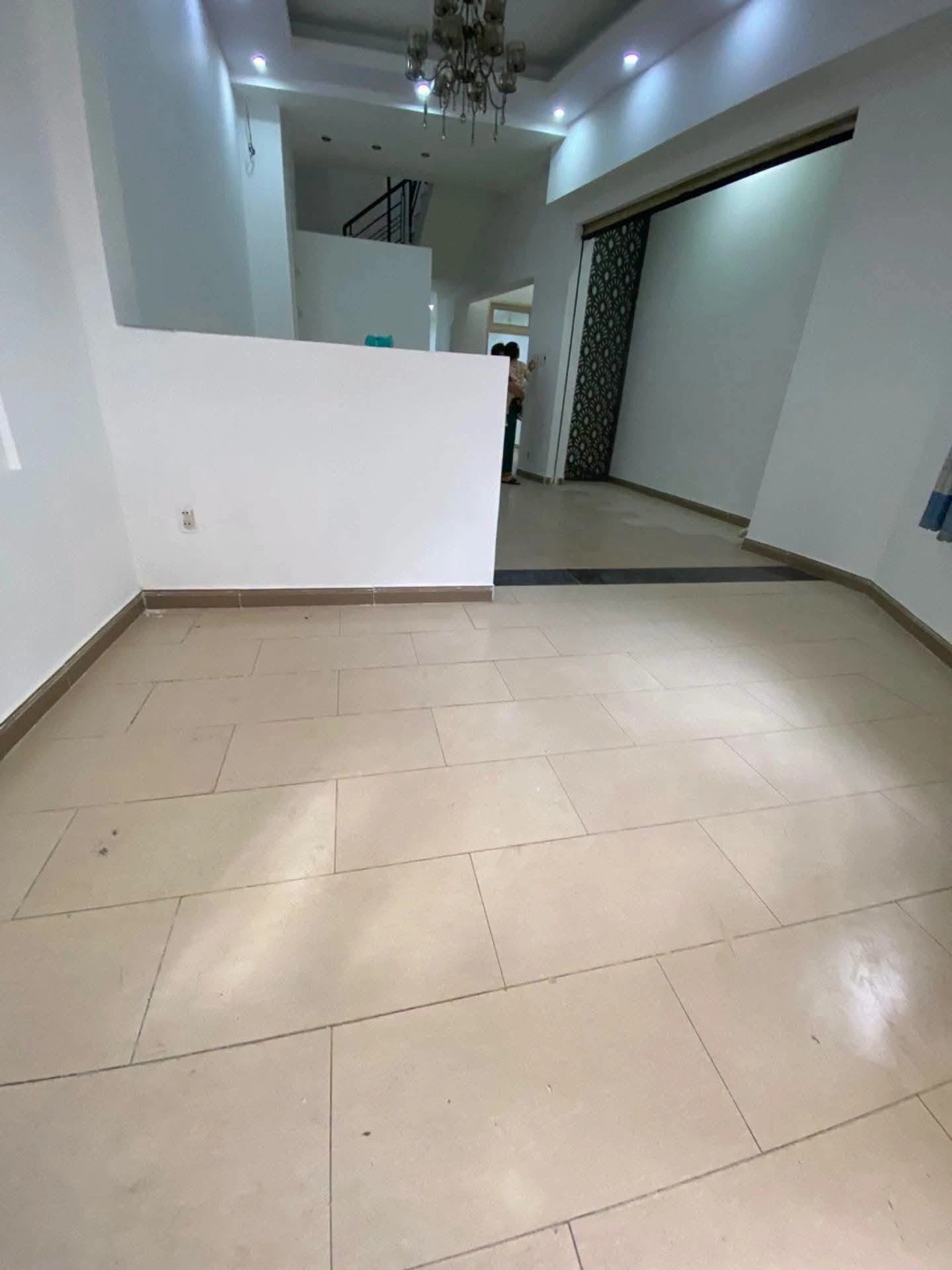 Bán nhà 4 tầng hẻm xe hơi 77m2 đường Chiến Lược, Bình Trị Đông, Bình Tân giá 4,65 tỷ - Ảnh 1